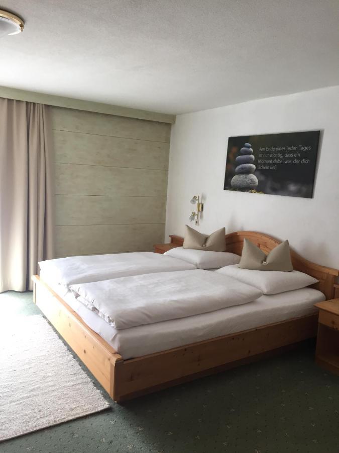 Haus Arnold Schranz Apartamento Sankt Anton am Arlberg Exterior foto